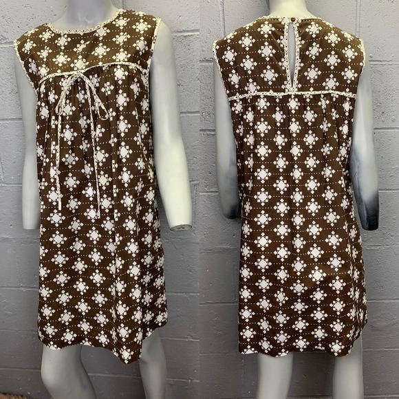 Vtg 70s Milly of New York Brown White Geometric Mini Dress Keyhole Back Bow SM - Picture 1 of 10